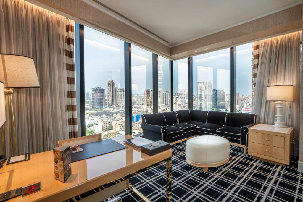 Taichung The Lin Hotel Additional