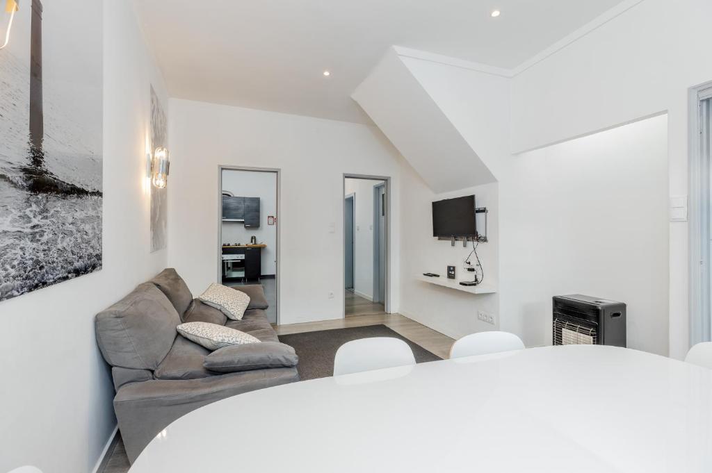 A Lodge in Blue, Aveiro