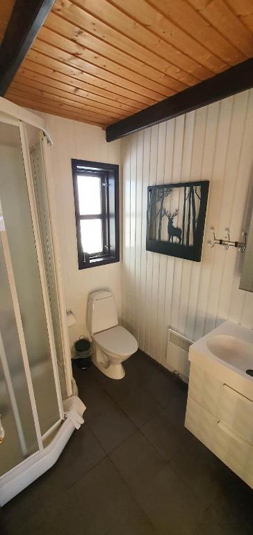 Smaratun Cottages & Chalets photo