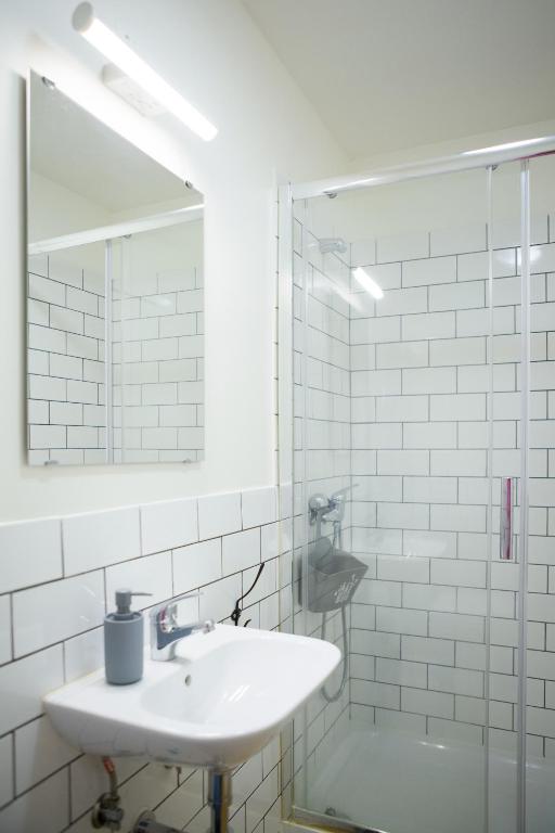 THE HOLY COW - Hostel & Suites photo