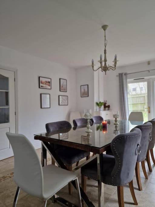 Large coastal cottage,with private indoor pool, hut tub on the Jurassic coast photo 8