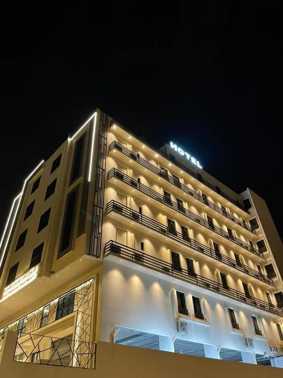سيفن سون للأجنحة الفندقية, hotell sihtkohas Abhā