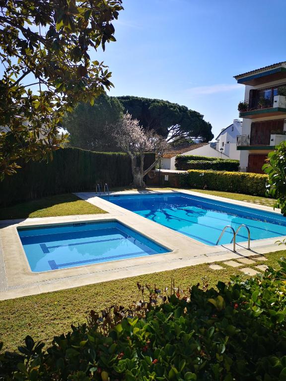 Apartamento con piscina L' Áncora - 2