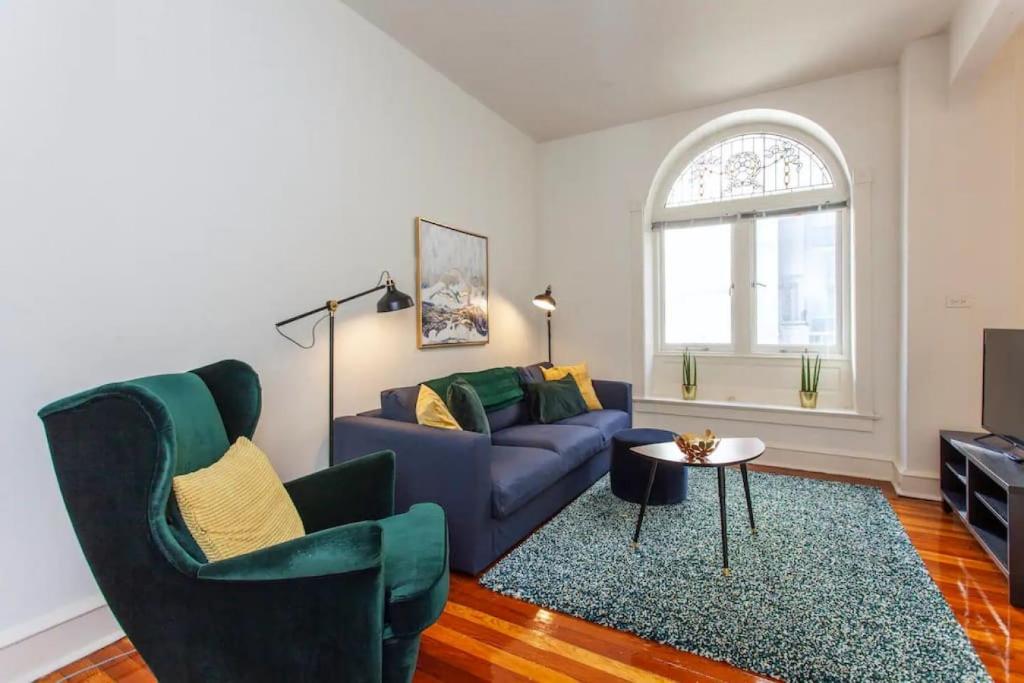 Rittenhouse Gem Elevator, Gym, Location City Center