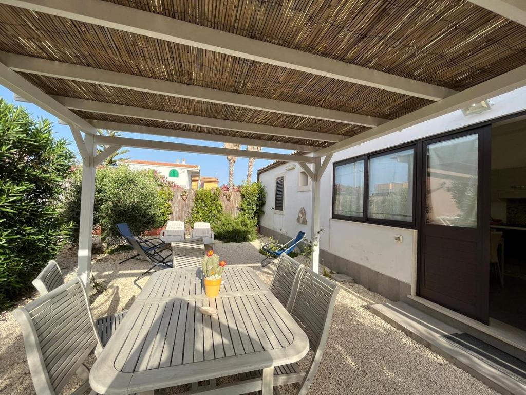 CASA ELIO IN VAL DI NOTO, Calabernardo