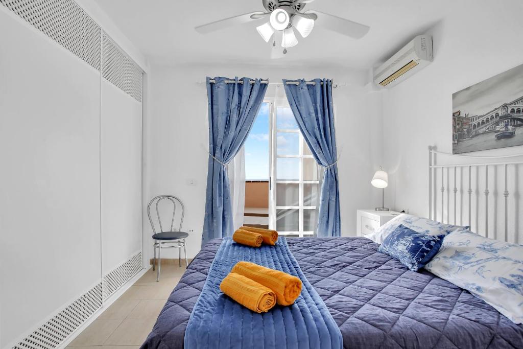 TOP FLOOR, Sea View, Huge Terrace, Heated Pool, Garage - 3