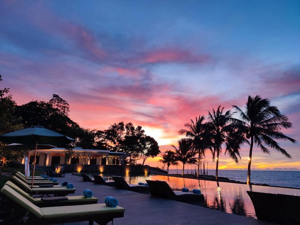 MaxOneHotels.com @ Anyer photo