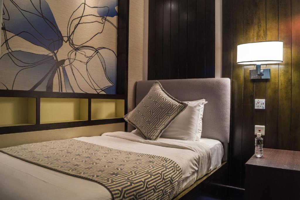 Ambassador Transit Lounge Terminal 2