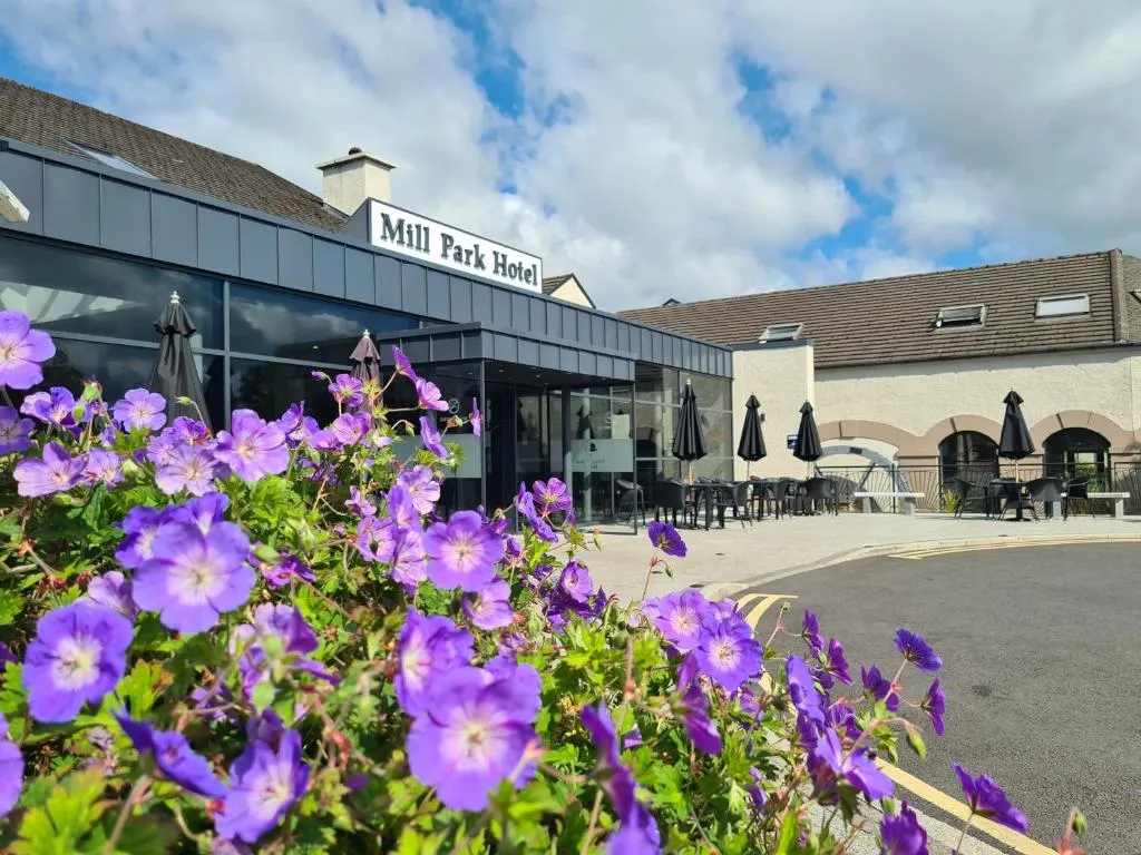 Mill Park Hotel, hotel v destinaci Donegal
