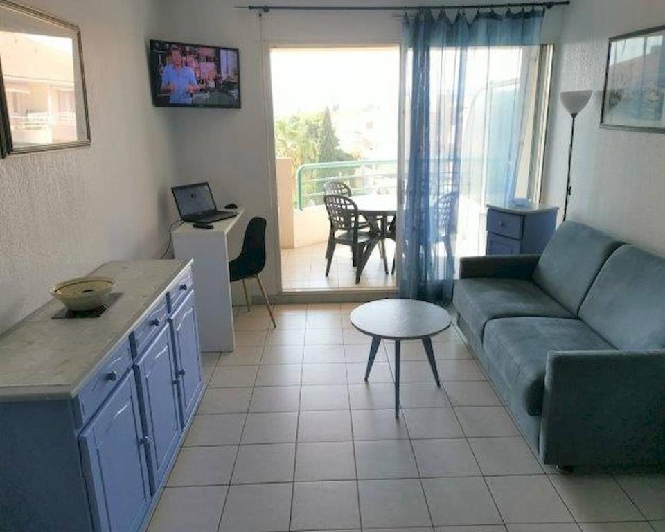 Fréjus location bord de Mer Piscine Parking Terrasse Wifi - 3