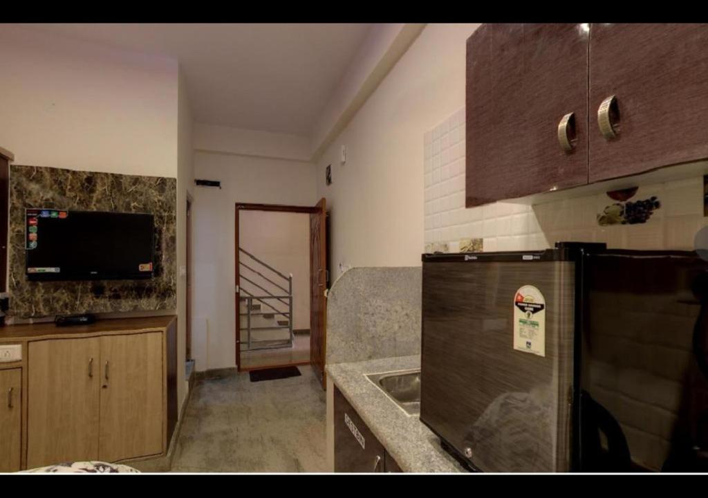 Hotel Garden Residency By WB Inn photo