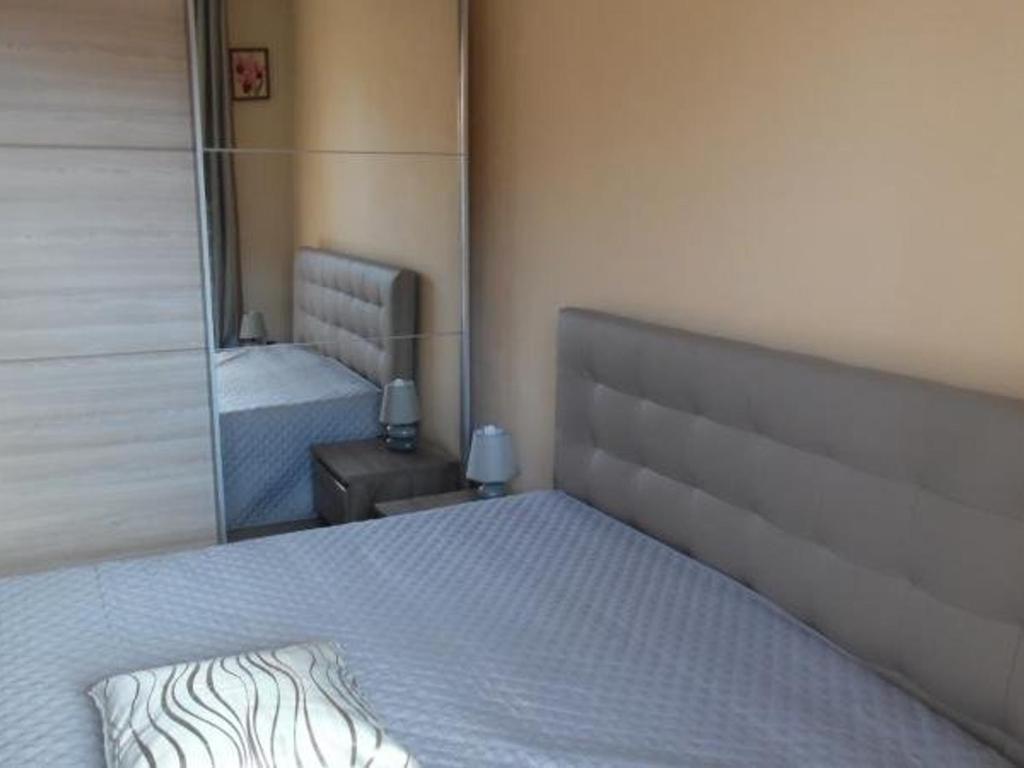 Confortable F2 avec terrasse et parking, proche des cures et du centre-ville d'Amélie-les-Bains - 3