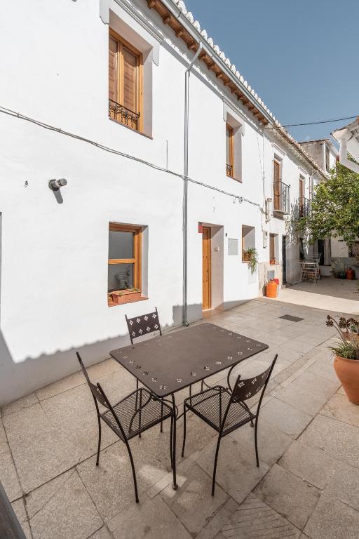 tuGuest Mirador Apartments - 3