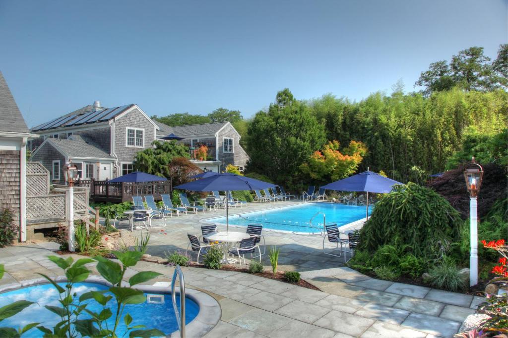 Pleasant Bay Village Resort — Hotel in Chatham (MA)