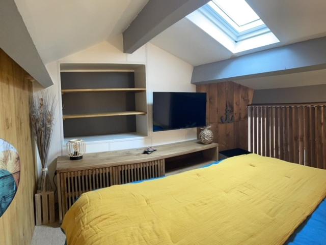 HAMEAU DES CAPELLANS Duplex avec superbe vue marina piscine wifi gratuit parking gratuit - 5