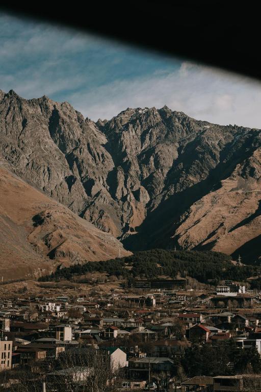 Paramount Kazbegi photo