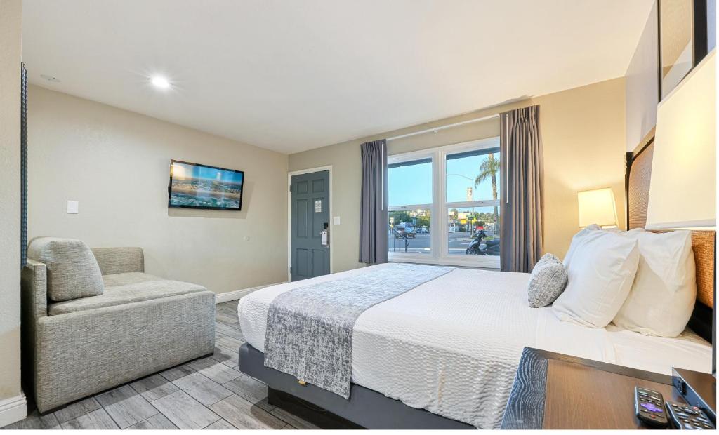 Hotel Point Loma