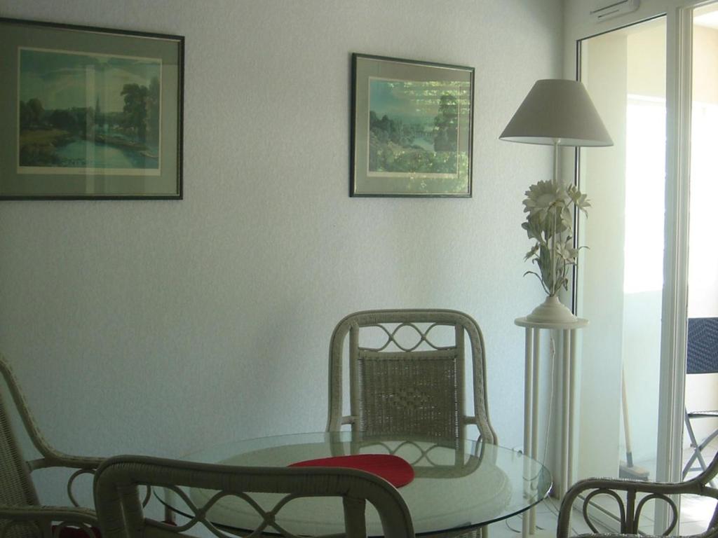 Beau T2 climatisé avec garage, 4 couchages, Balaruc-les-Bains - FR-1-680-13 - 4