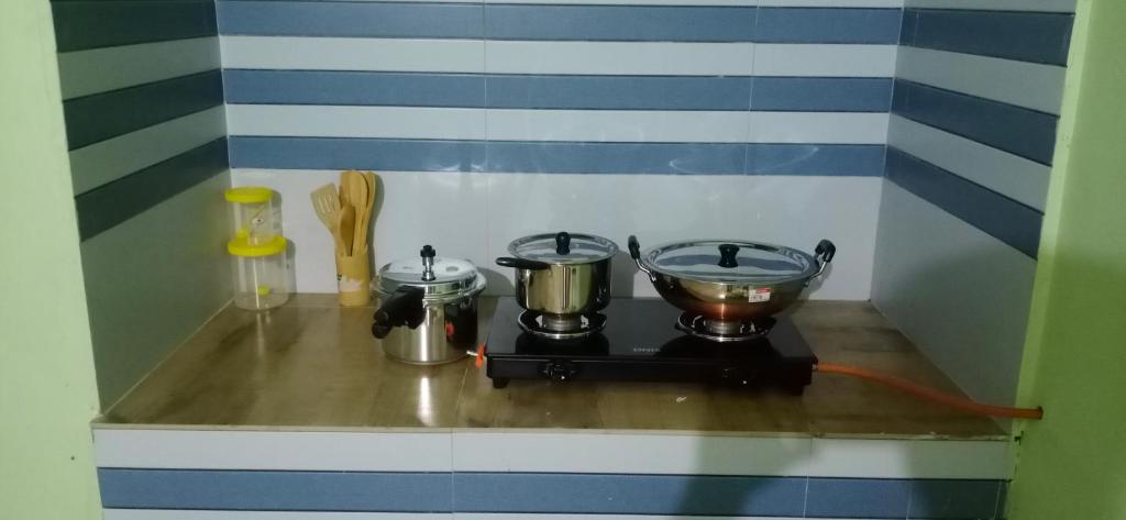 Empire HomeStay photo