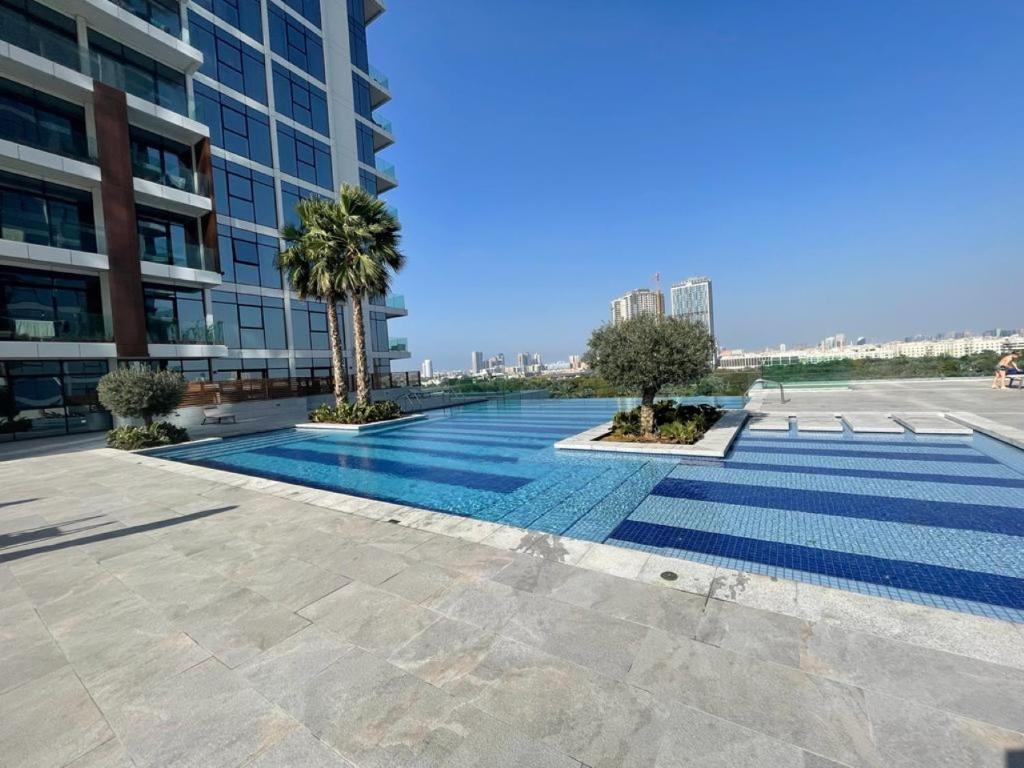 1BDR Apartment with Dubai Frame View photo