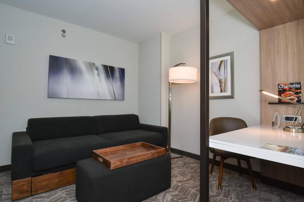 SpringHill Suites Charlotte Uptown photo
