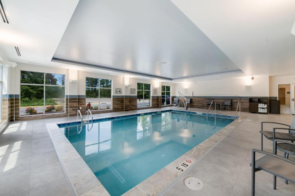 Fairfield Inn & Suites by Marriott Virginia Beach Town Center photo