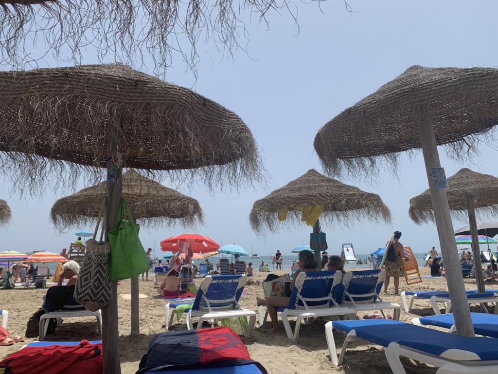 Torri apartments - 3 mins walk to beach - 2