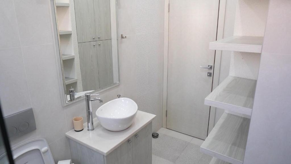 Bella studios & apartments photo