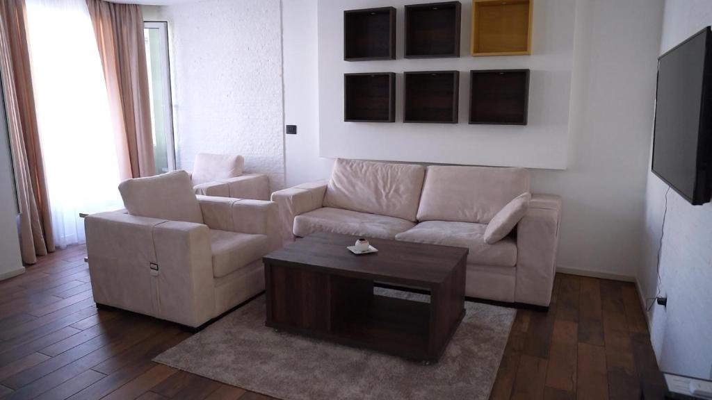 Bella studios & apartments photo