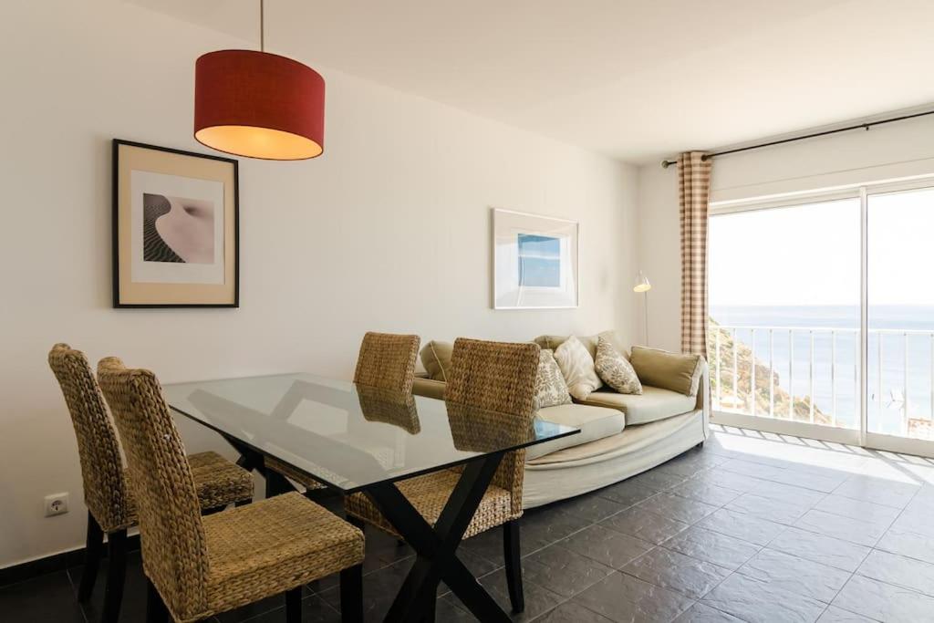 apartment with amazing sea view, Burgau