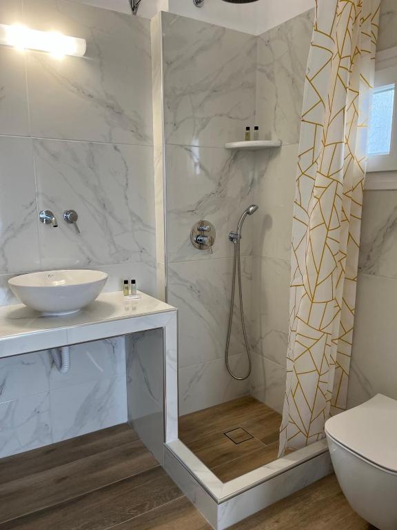Firaxenia rooms photo