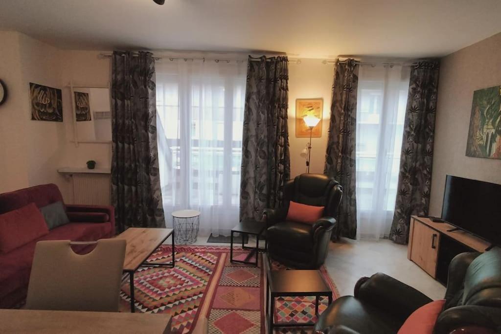 Spacious flat close to the railway station, Troyes