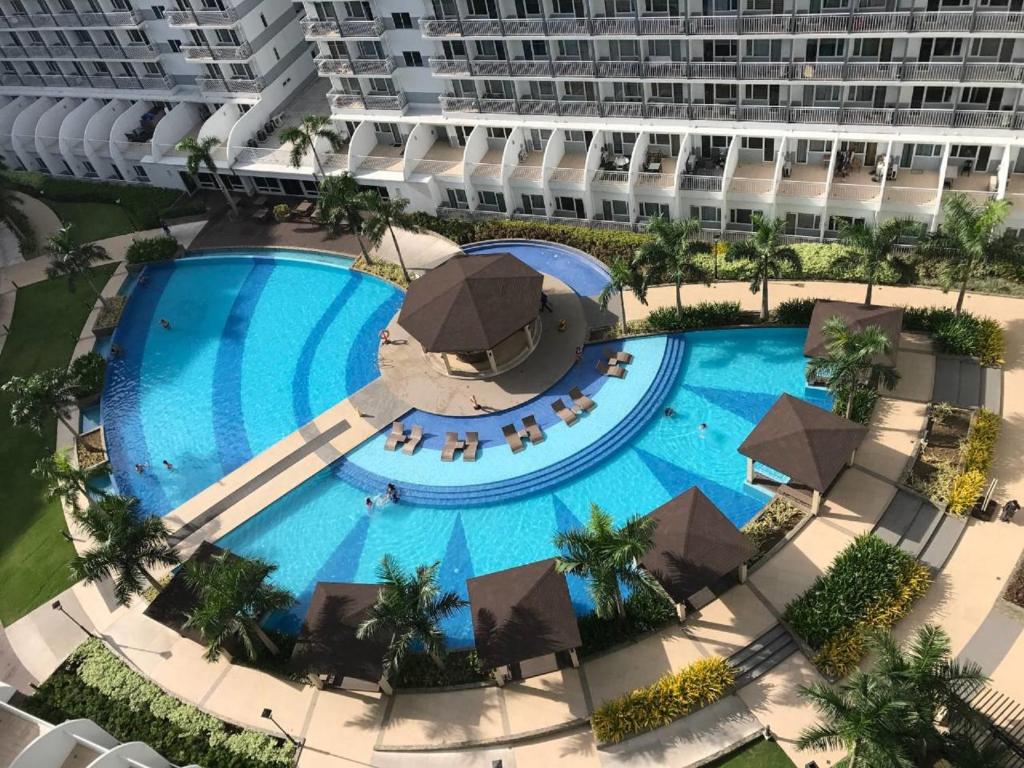 ComfyStay at Shell Residences photo
