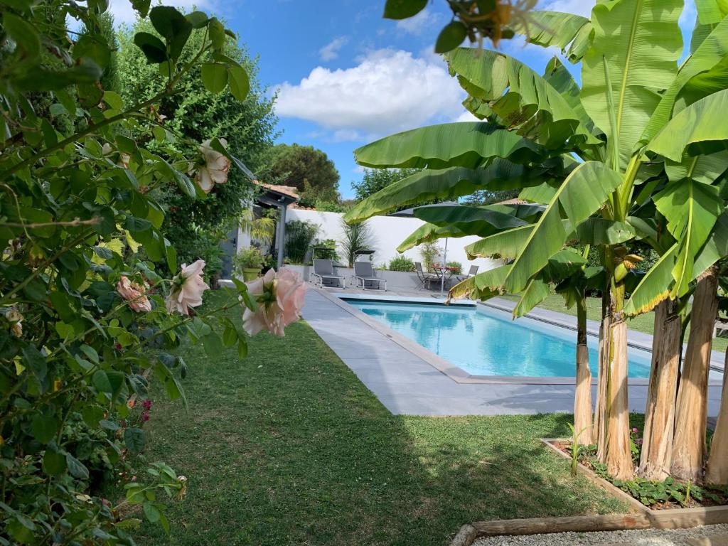 Maison M, chambre privée accès jardin piscine et jacuzzi près de La Rochelle - 3