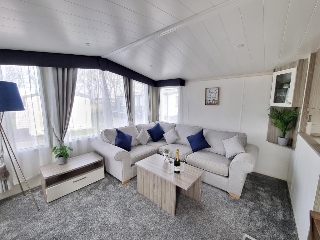 Seven Sunsets, Padstow, Padstow