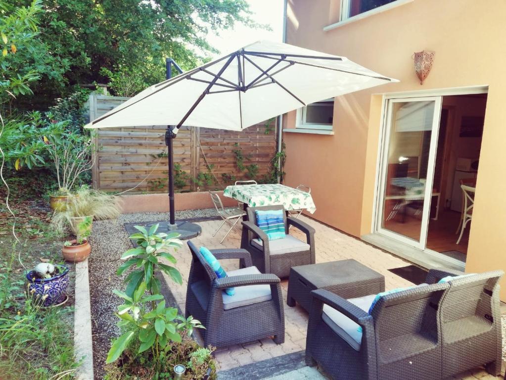 Gîte 4 personnes vue sur les pins proche de la Dune du Pilat, entre lac, Bassin et plages océanes, La Teste-de-Buch