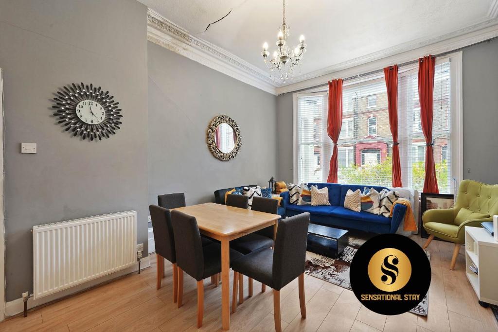 2 Bedroom Apt at Sensational Stay Serviced Accommodation - Kilburn High Road photo