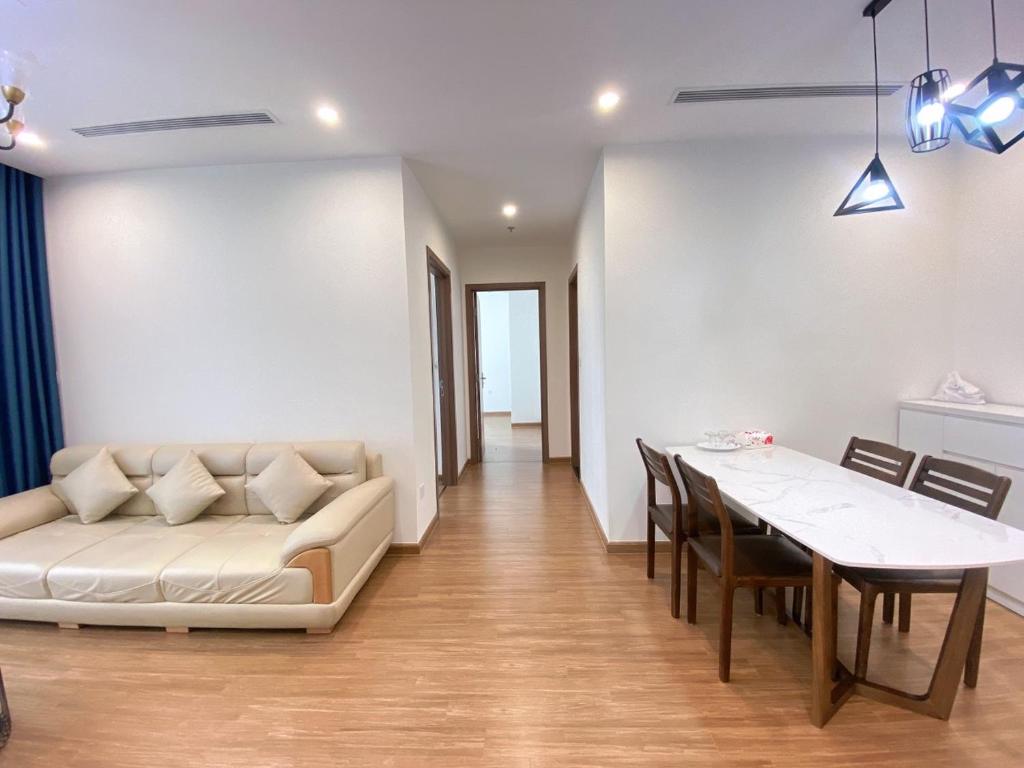 can ho 03PN- vinhomes sky lake photo