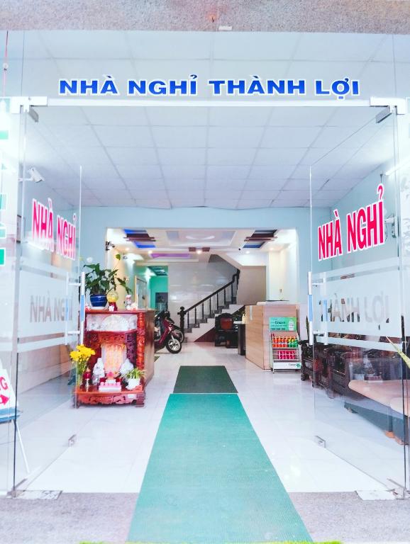 Nhà nghỉ Thành Lợi