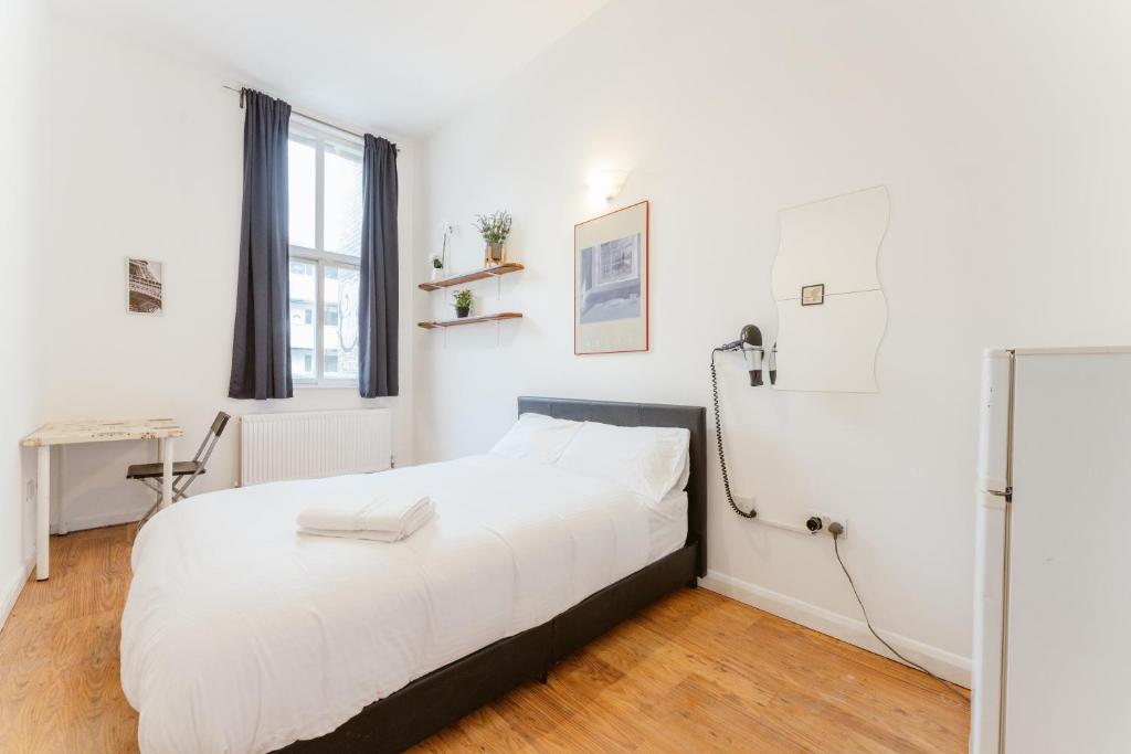 Bethnal Green beds to stay photo