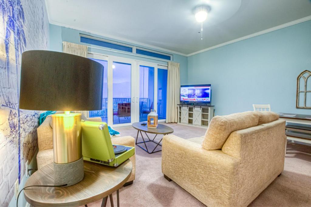 Large 3 Bd Penthouse 2034 In Laketown, Great Views and Amenities!, Panama City Beach