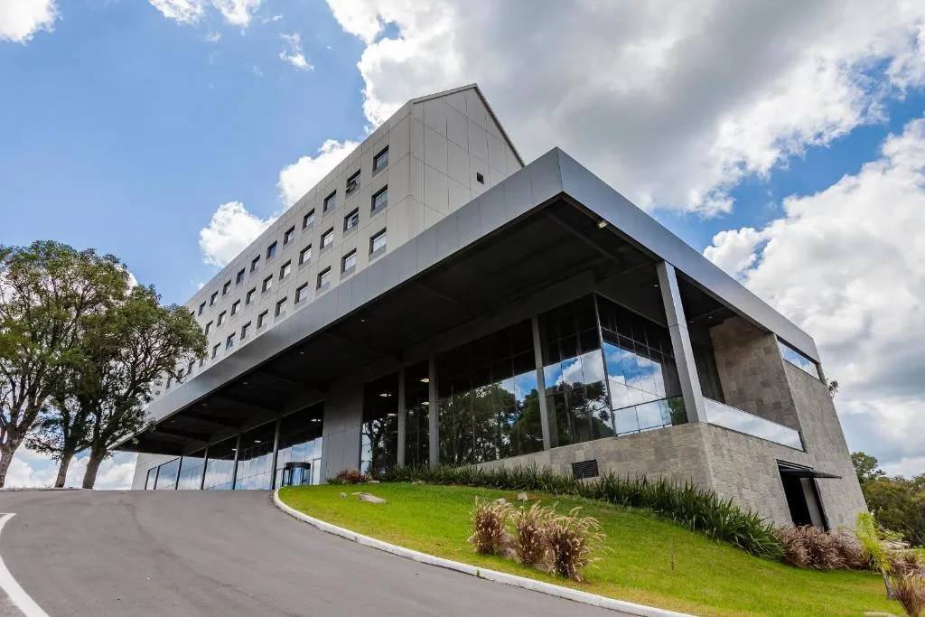 Tri Hotel Antônio Prado，位于安东尼奥帕拉多的酒店