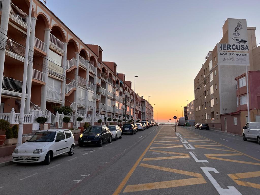 APJ Emperadores Apartment with swimming pool, 100 m from beach La Mata - 2