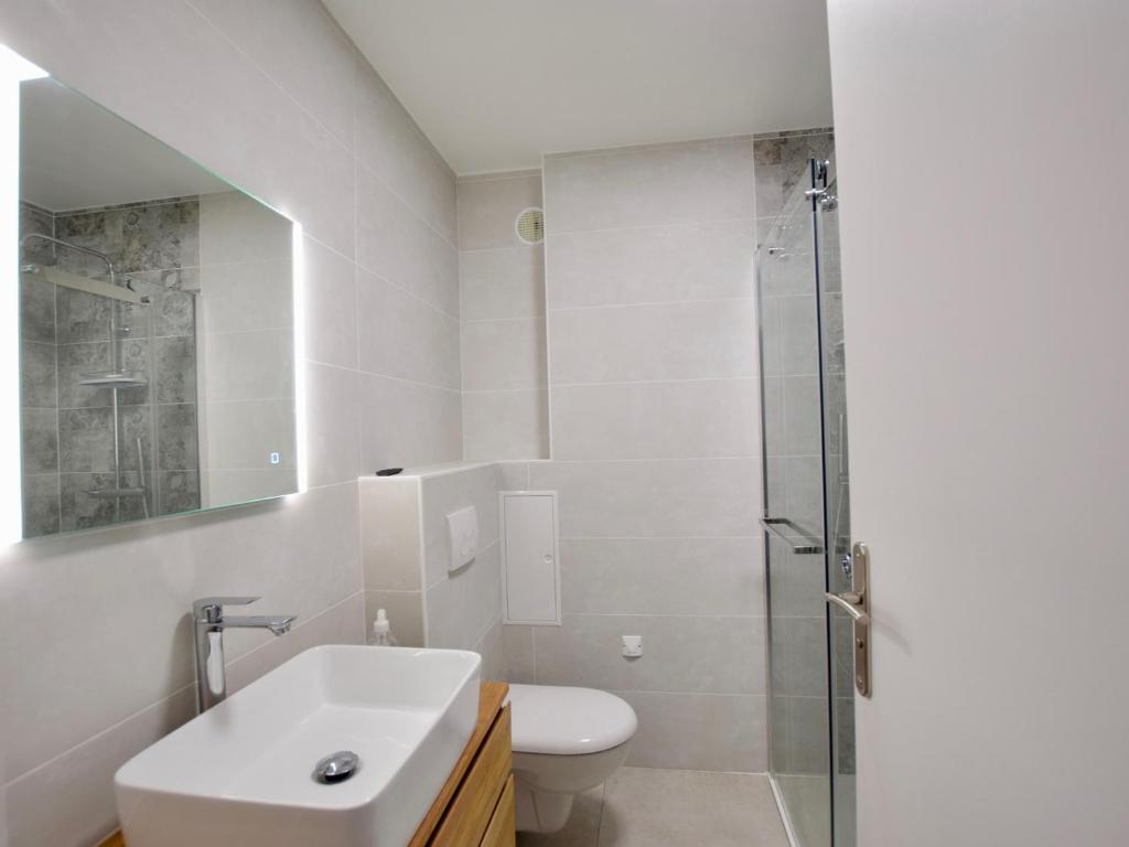 Charmant appartement 4 pers avec balcon et vue lac, proche plage à Neuvecelle - 2