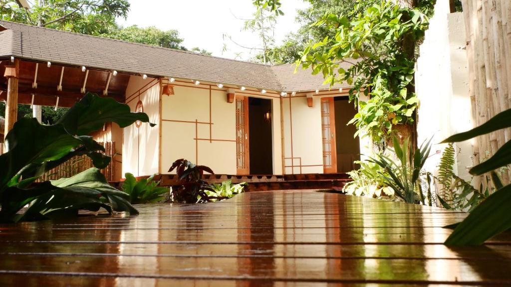 Spa, Magic Oceans Dive Resort in Bohol