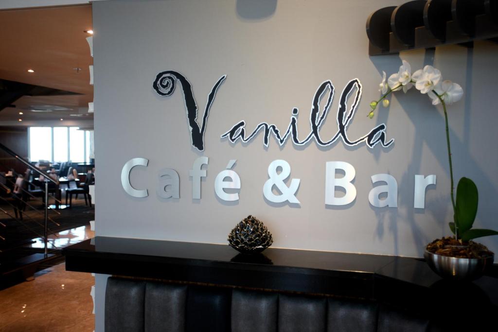 Bar/lounge
