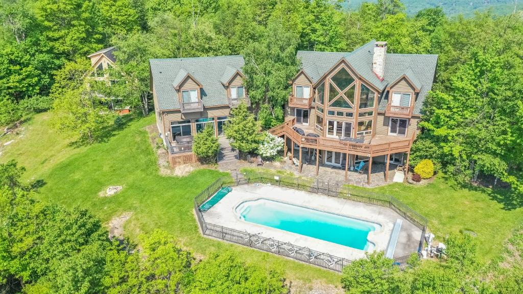 Under the Stars, Oakland