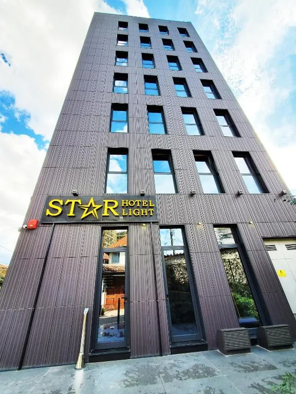 StarLight Hotel, hotel in Tirana