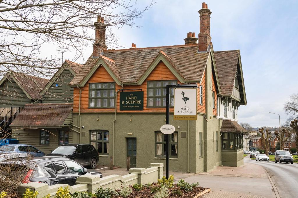 The Hand &amp; Sceptre by Innkeeper's Collection — Hotel in Royal Tunbridge Wells