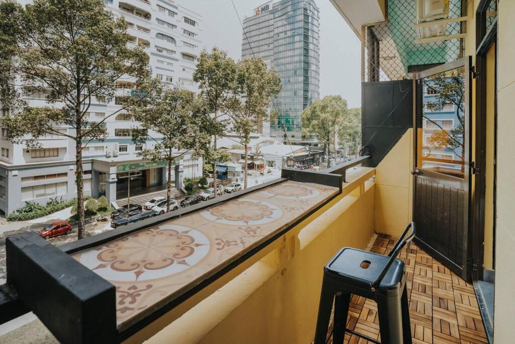 Stay&Chill | S.4: Indochine loft nearby Bui Vien